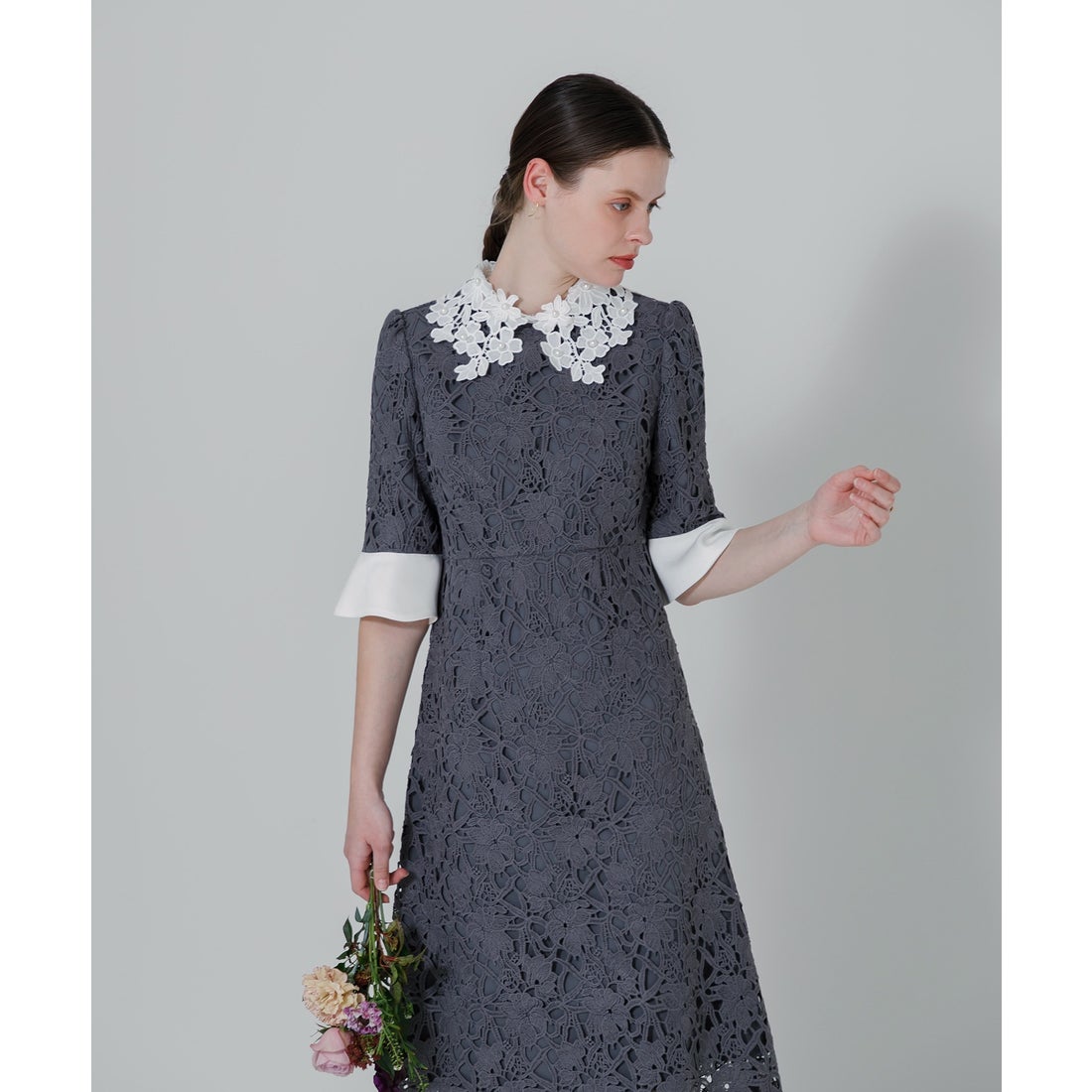 レジャ Leja 花柄レースカラースパンコール刺繍Aラインフレアドレス