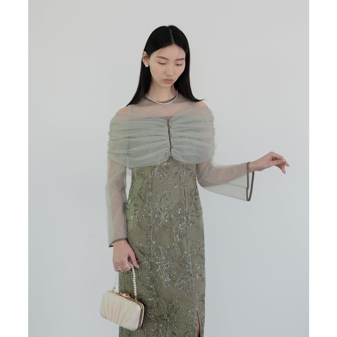 レジャ Leja チュールオフショルダー花柄Iラインドレスワンピース美脚