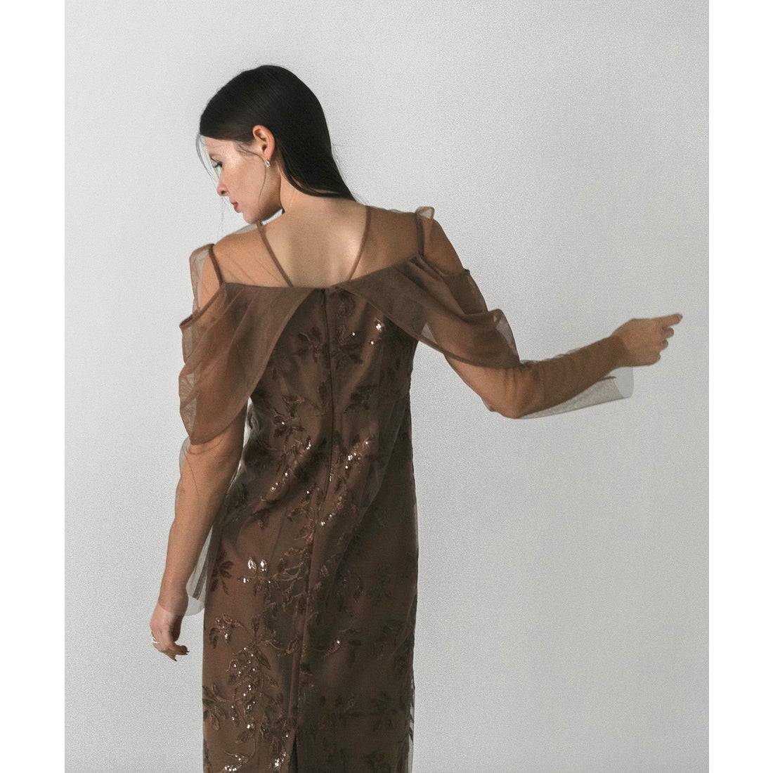 レジャ Leja チュールロングスリーブリーフIラインドレスワンピース