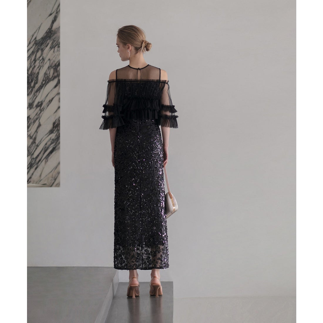 レジャ Leja チュールフリルオフショルダースパンコールIラインドレス