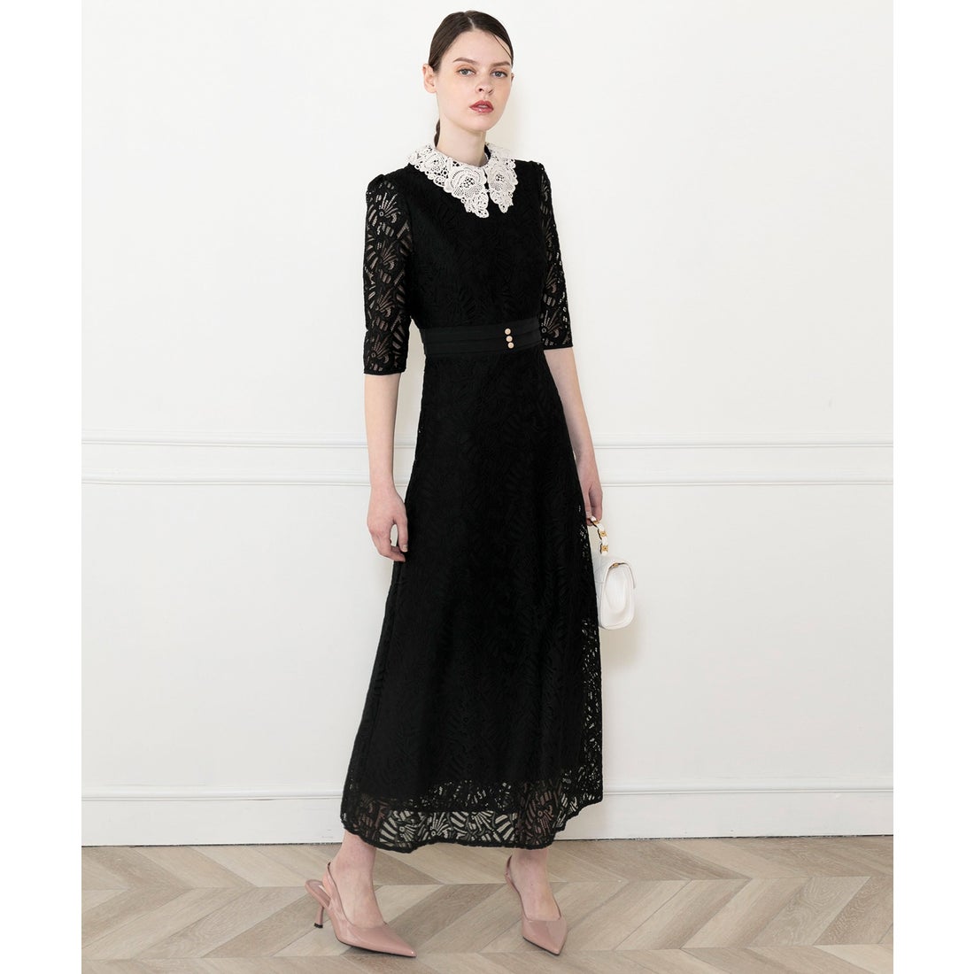 レジャ Leja レースビッグカラー花柄刺繍ウエストマークロングフレ