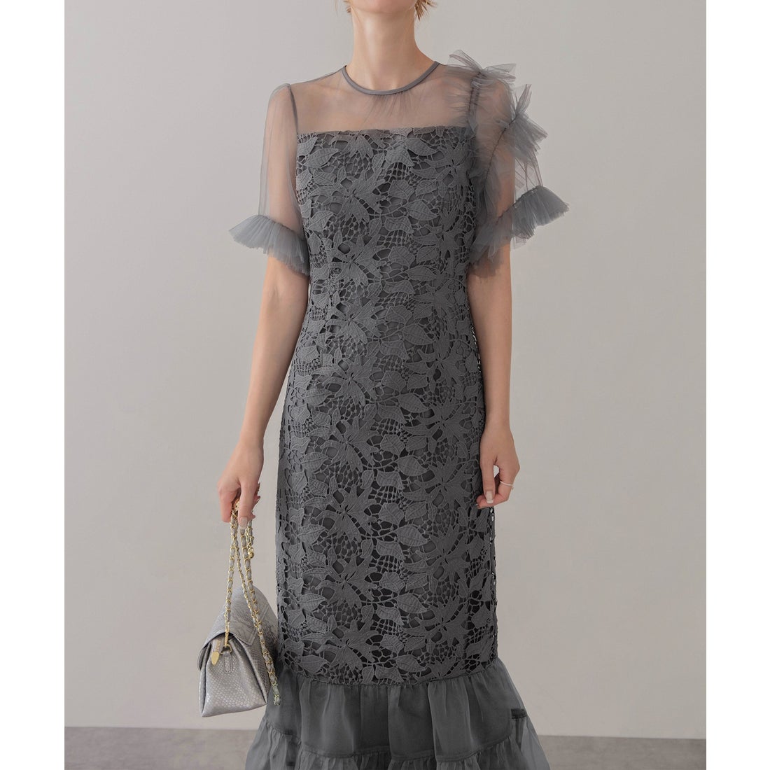 レジャ Leja アシンメトリーチュールスリーブレースフリルヘムIライン