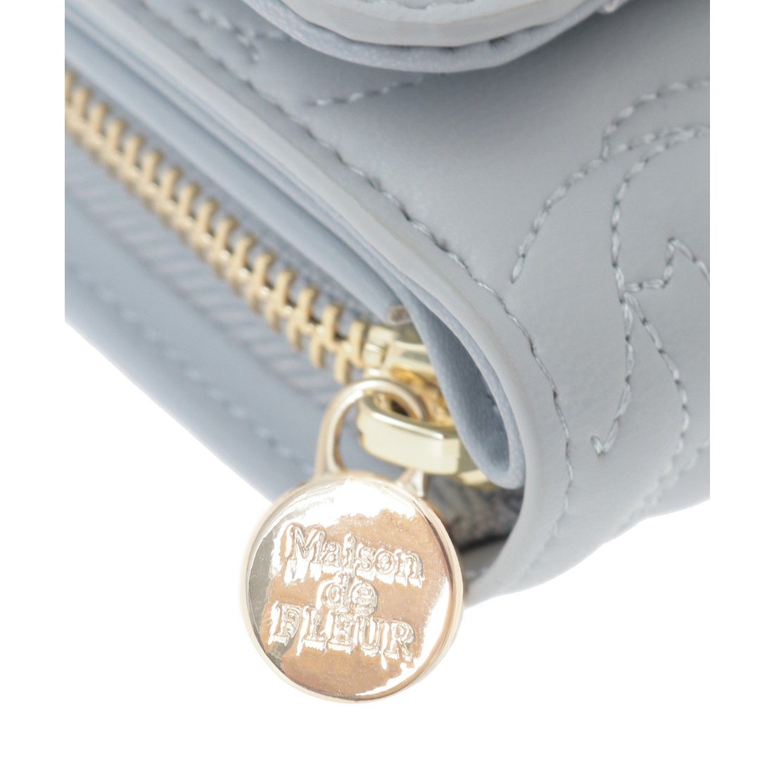 メゾン ド フルール Maison de FLEUR リボンキルティングウォレット