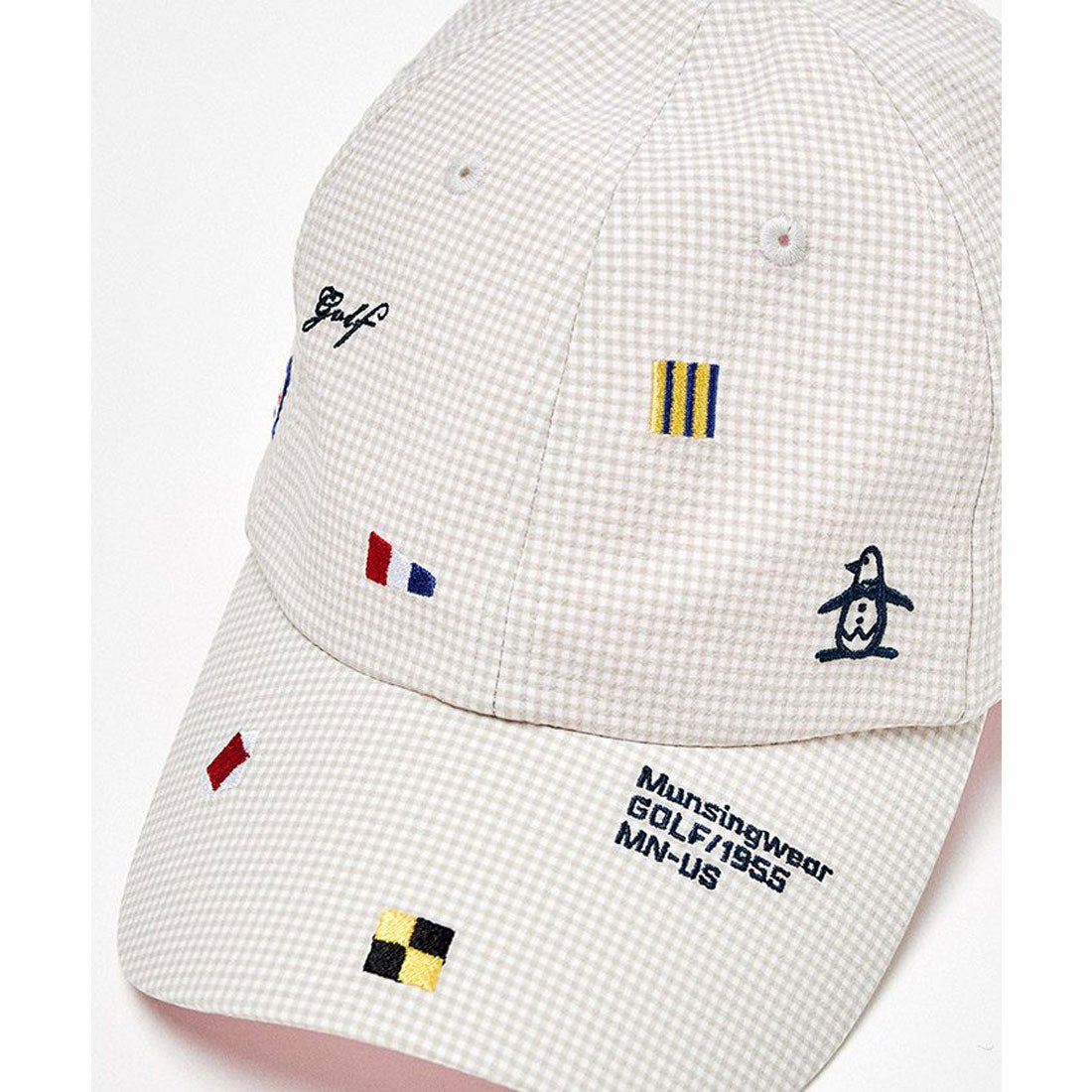 MUNSINGWEAR ギンガムチェックサッカー素材 フラッグ飛び柄刺しゅう