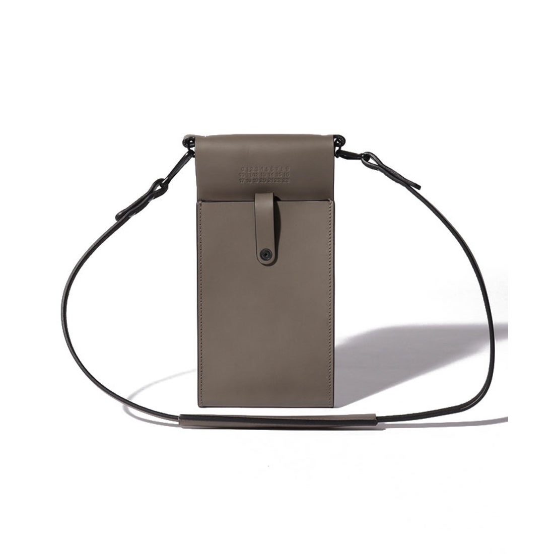 残り1【新品】メゾンマルジェラ スナッチト ベルト付き スマホケース