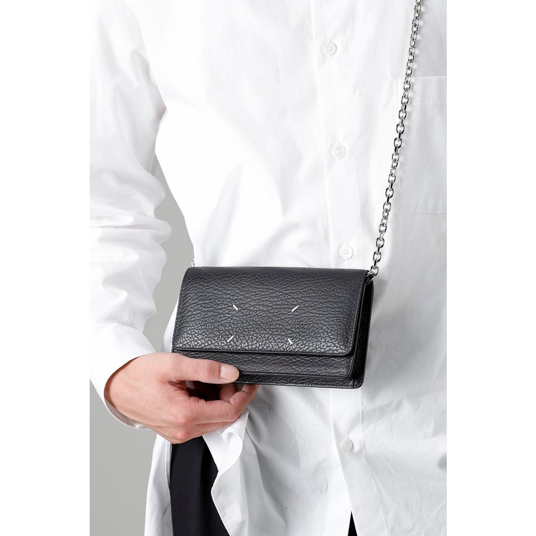 メゾン マルジェラ MAISON MARGIELA WALLET ON CHAIN MEDIUM （Black
