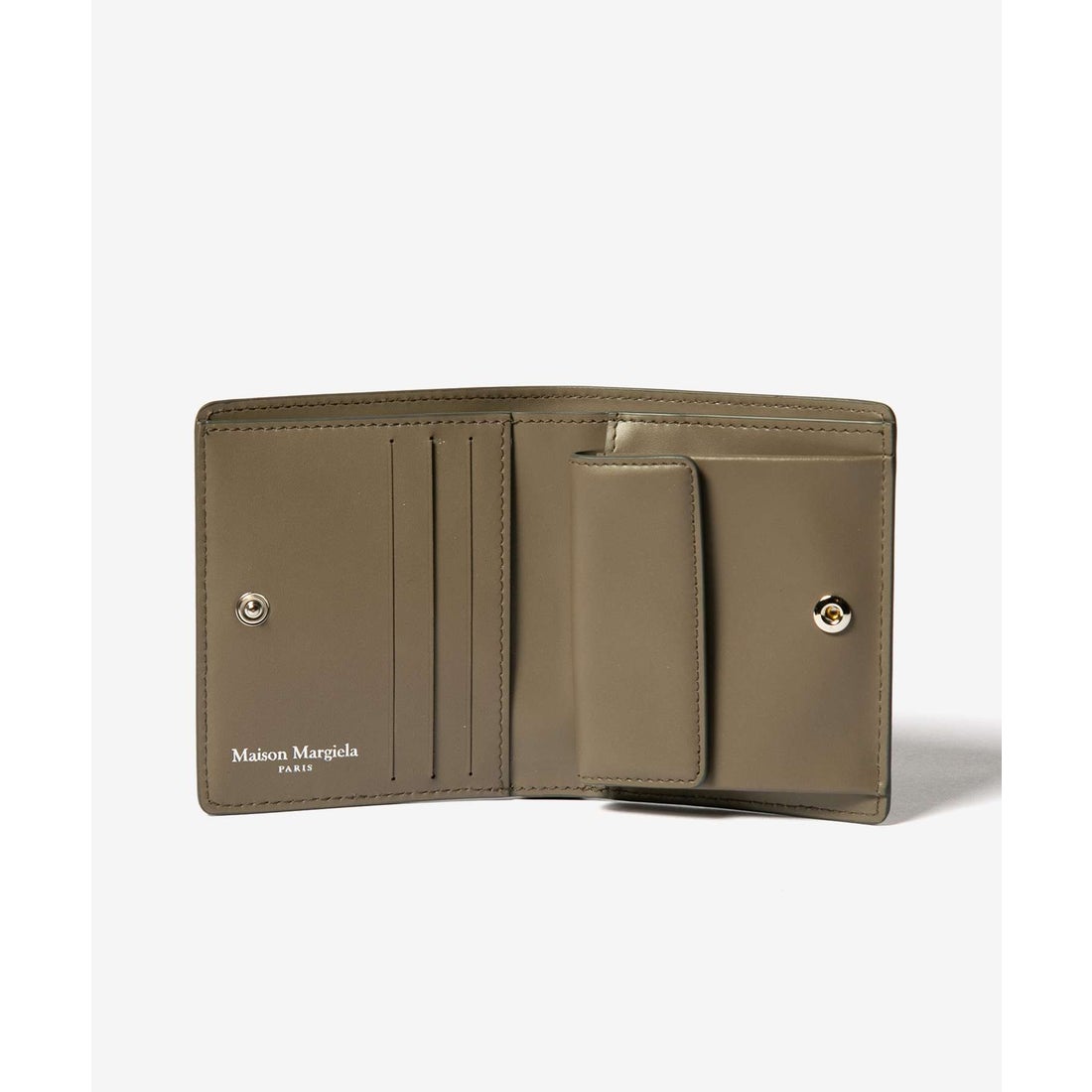 新品未使用】メゾンマルジェラ 三つ折財布 ベージュ 楽天市場】【年末