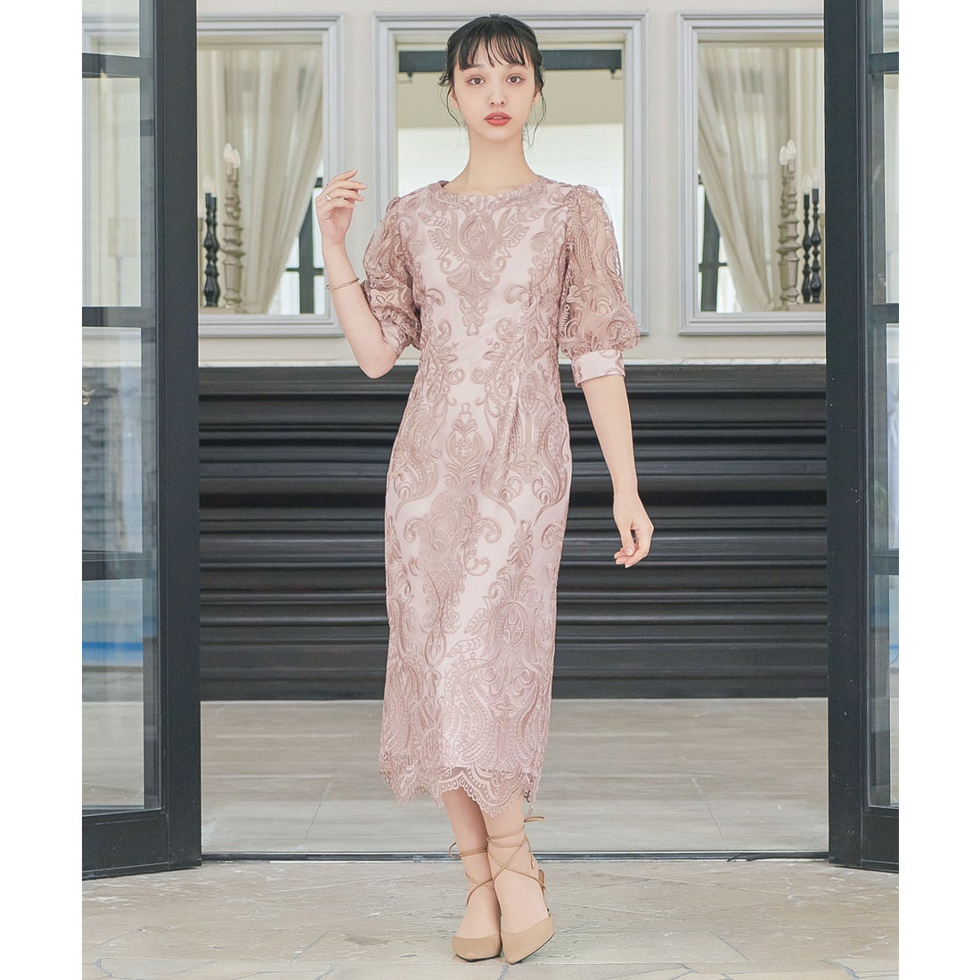 ニアナ niana 刺繍レース バックリボン タイトドレス （ローズピンク