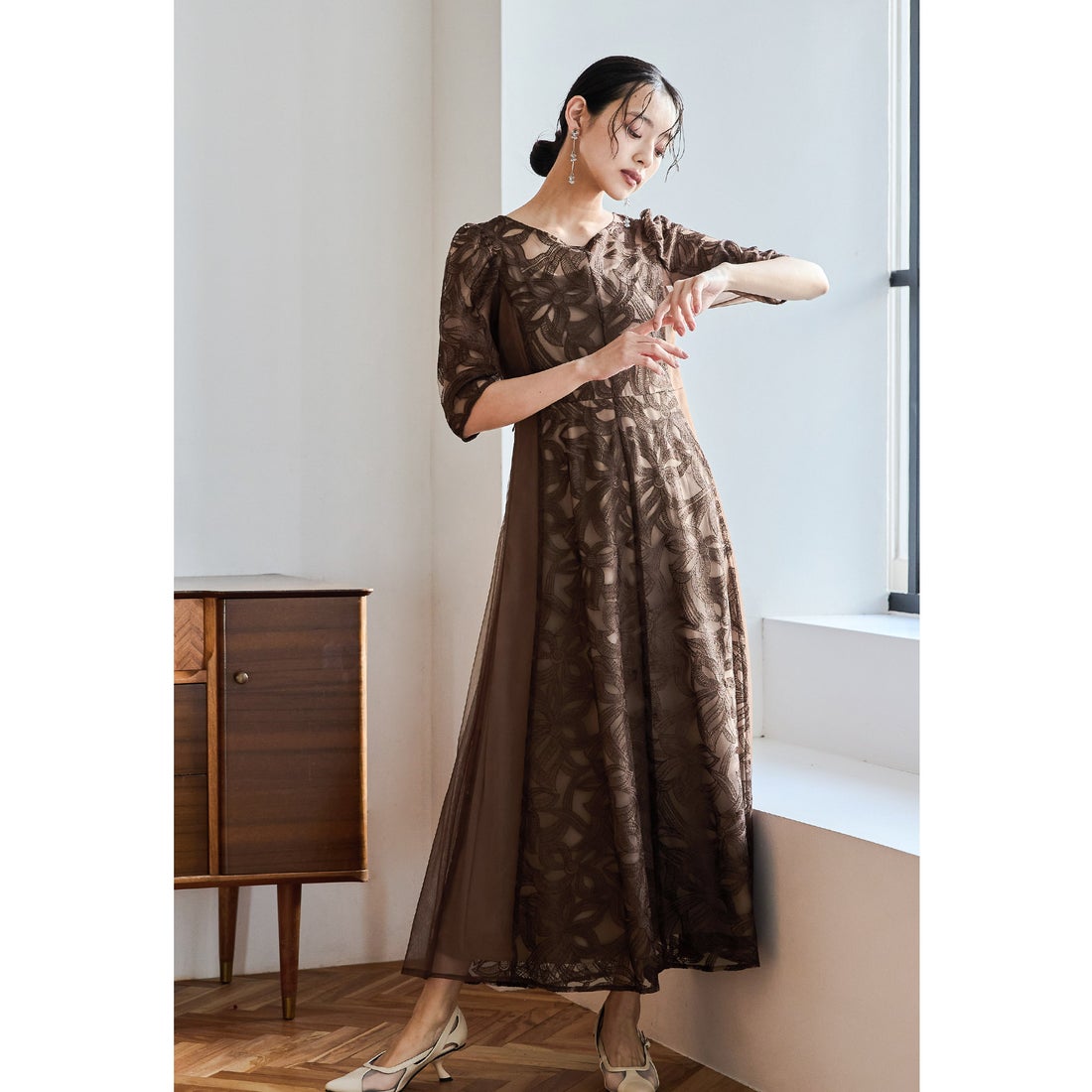 ニアナ niana フラワーレースフレアドレス 結婚式 成人式 二次会