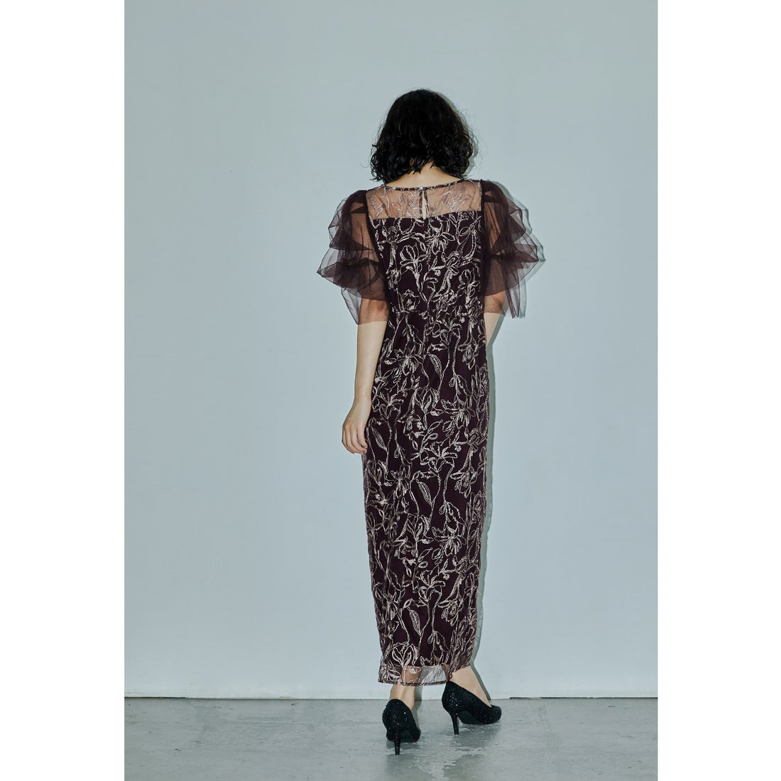 ニアナ niana フラリッシュペンシルドレス 結婚式 二次会 成人式