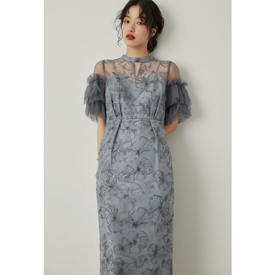 ニアナ niana スパンコール刺繍レースドレス キーホールネック 結婚式