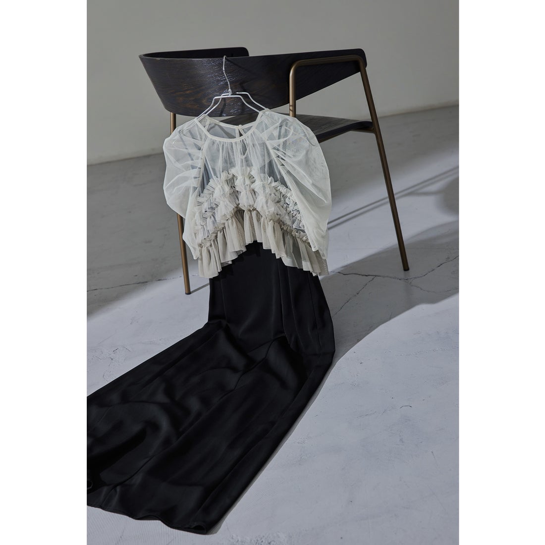 ニアナ niana フリルチュールエアリードレス ボレロセット キャミ