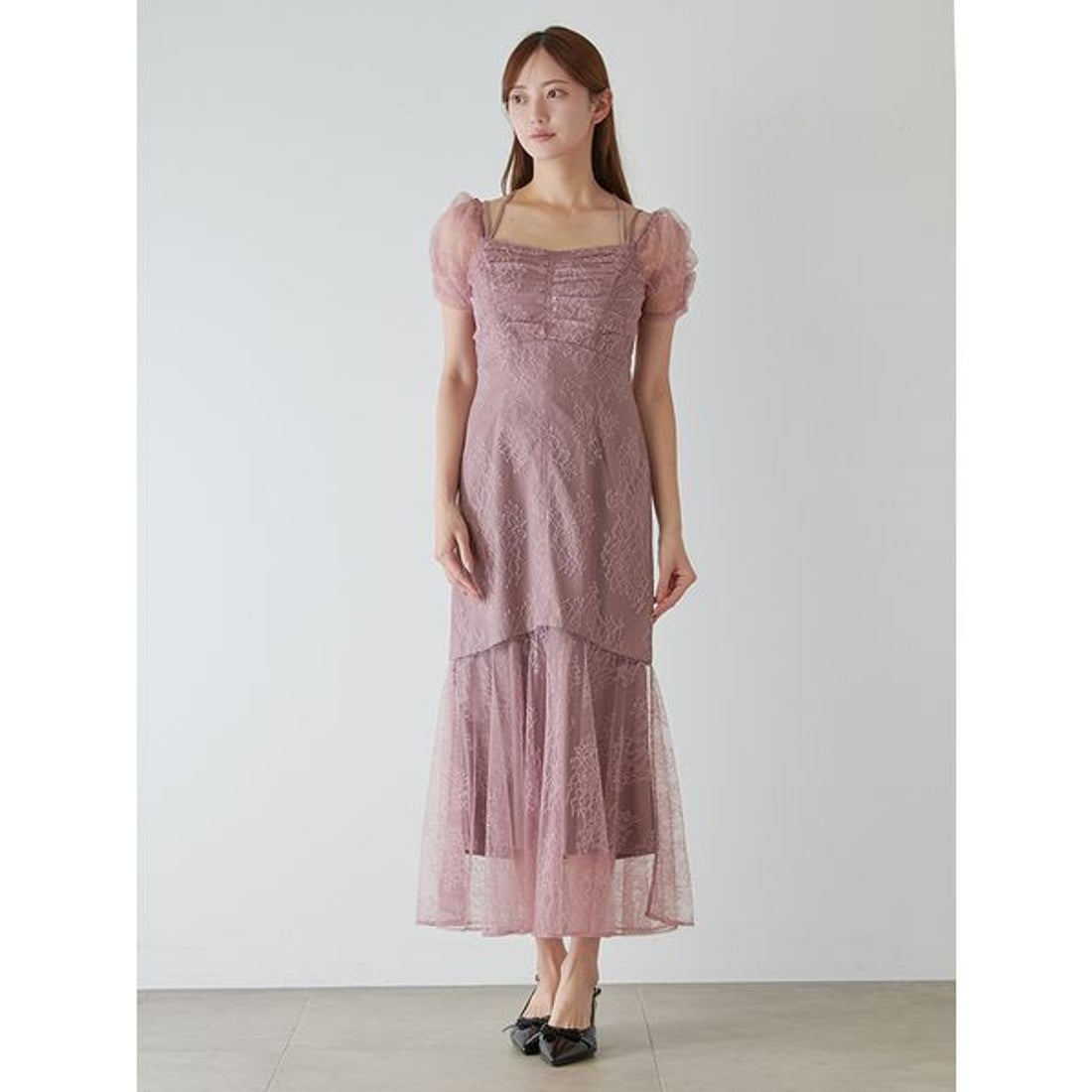 スナイデル SNIDEL ギャザードレープレースドレス （GRY
