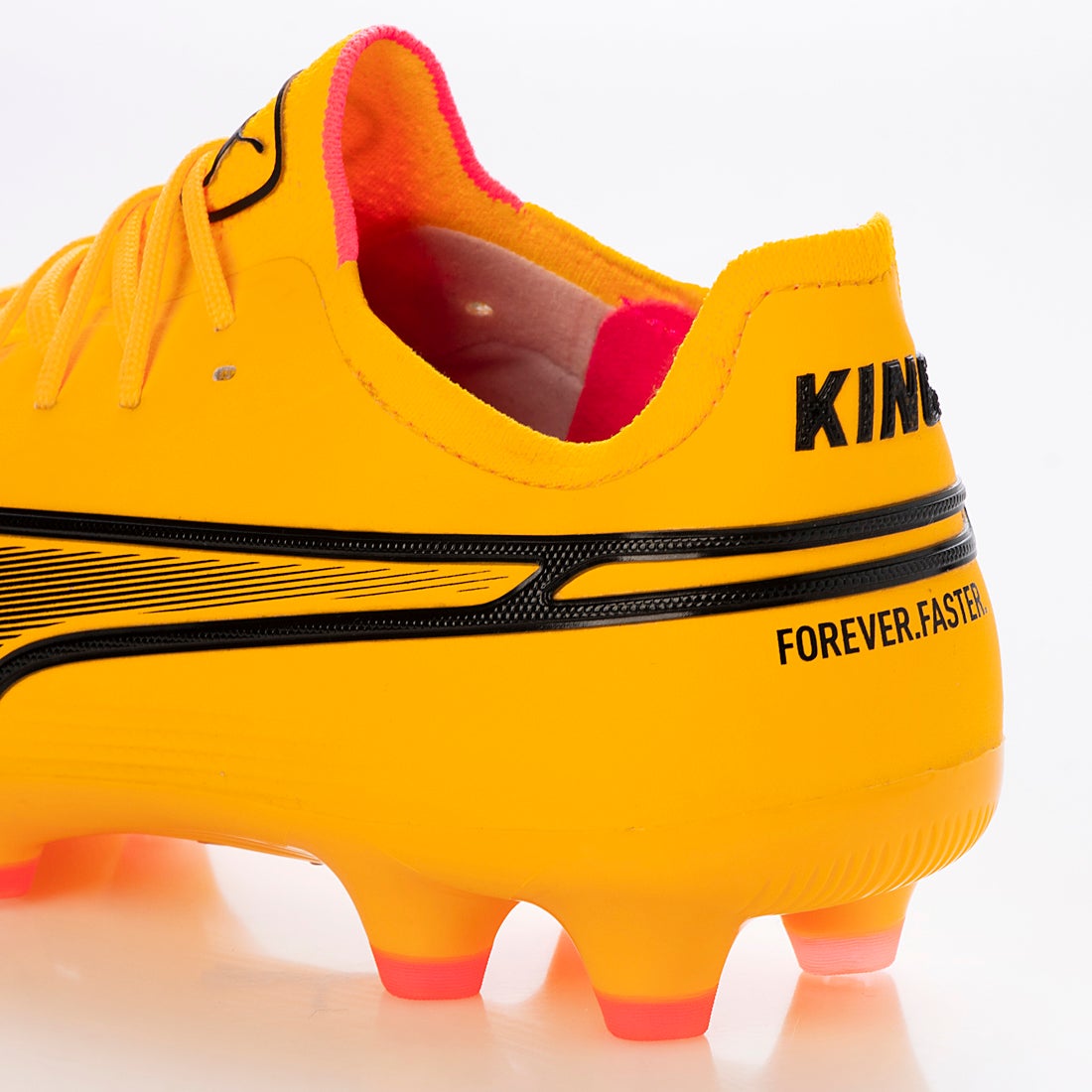 PUMA プーマ キング アルティメット HG/AG(オレンジ×ブラック) 107564