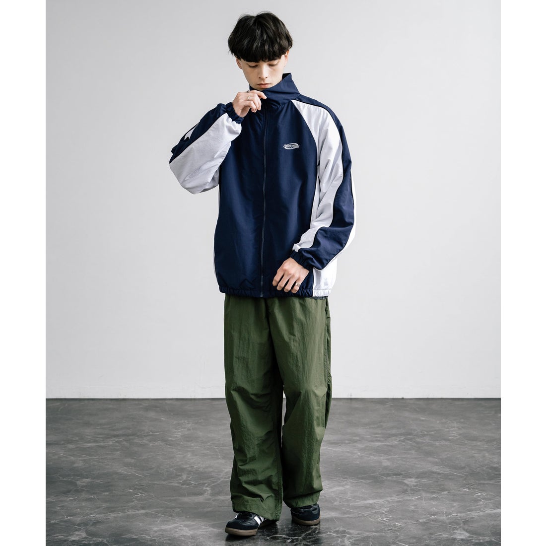 ロッキーモンロー Rocky Monroe ナイロンジャケット ブルゾン 裏起毛