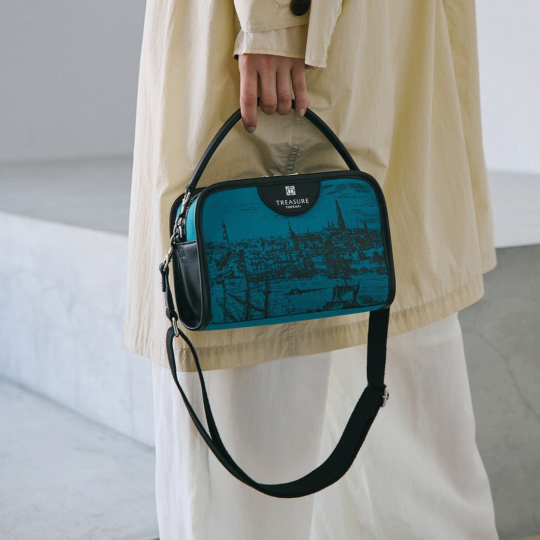 トプカピ TOPKAPI キャンバス プリント ワンハンドル ショルダーバッグ