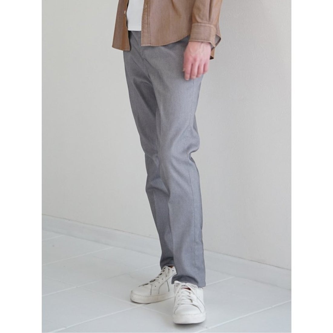 TAKA-Q クロスストレッチ スリムフィット ノータックスラックス カルゼ