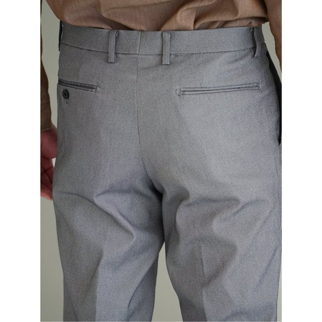 TAKA-Q クロスストレッチ スリムフィット ノータックスラックス カルゼ