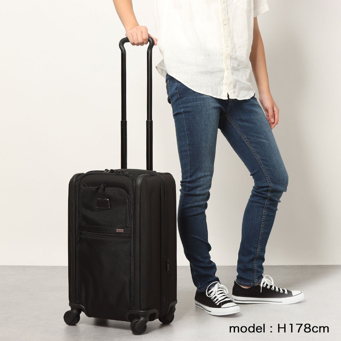 トゥミ TUMI TUMI ALPHA INTL DUAL ACCESS 4WHL （BLACK