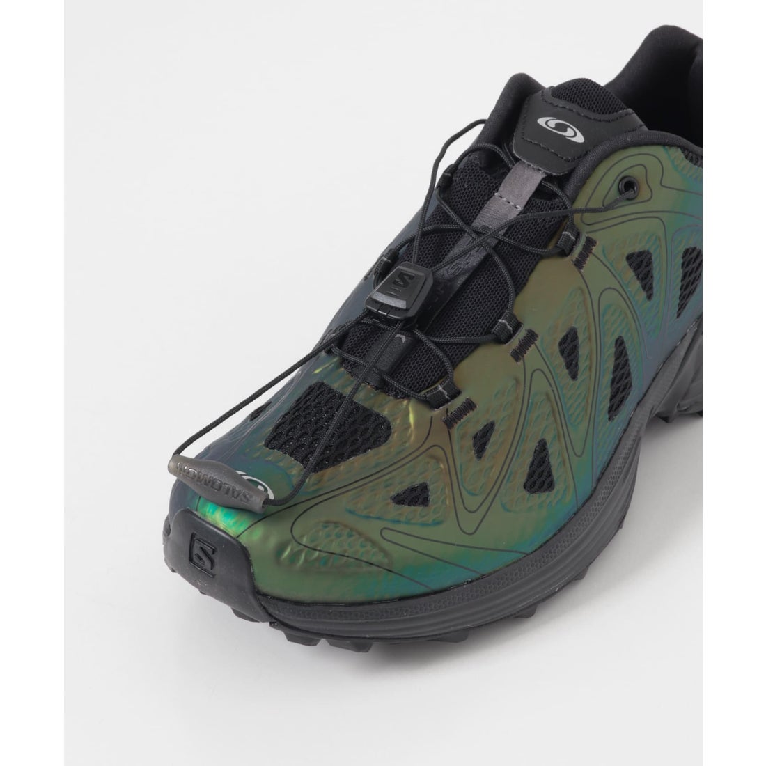 アーバンリサーチ URBAN RESEARCH SALOMON XT-WHISPER VOID （ブラック