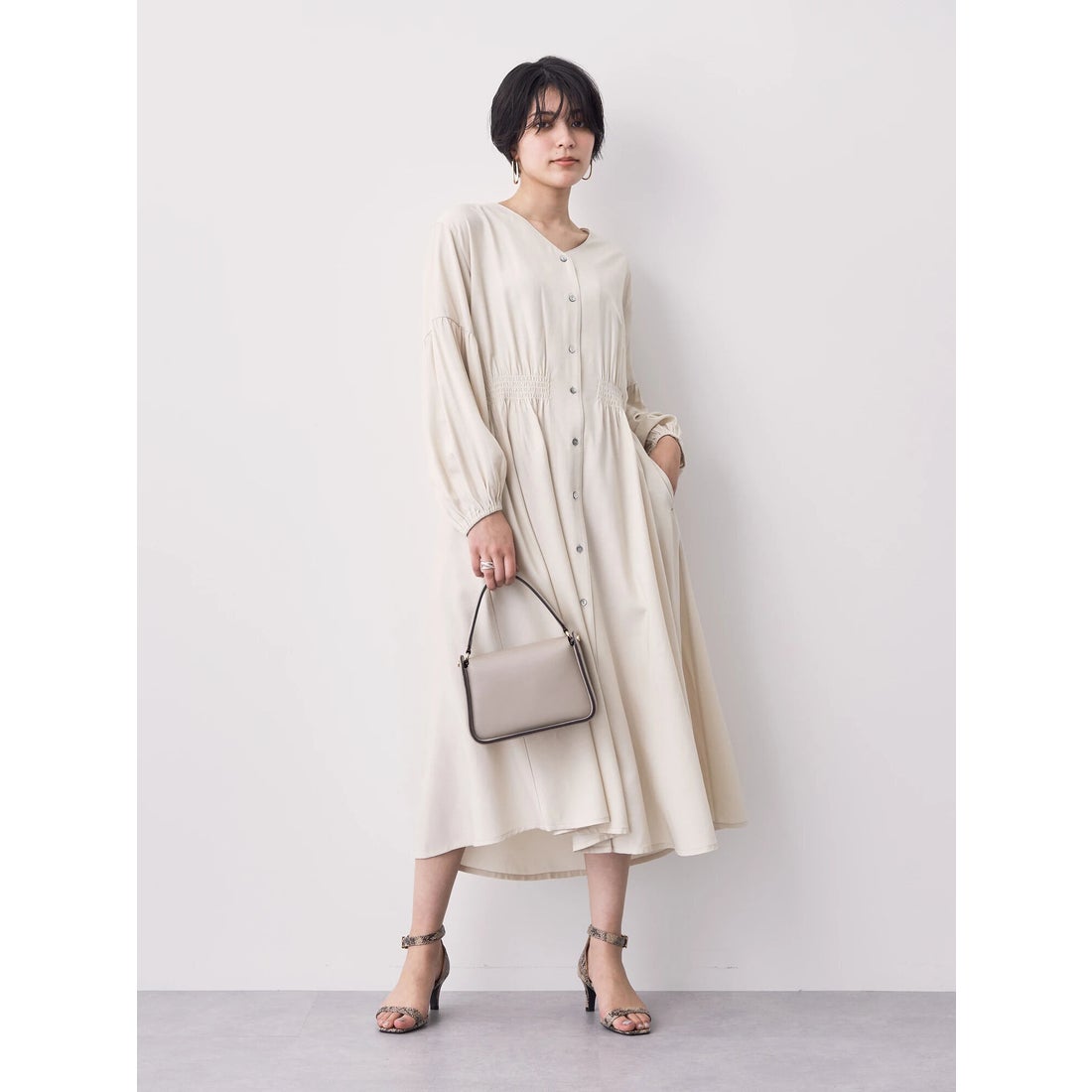 イェッカ ヴェッカ YECCA VECCA バックレースアップワンピース