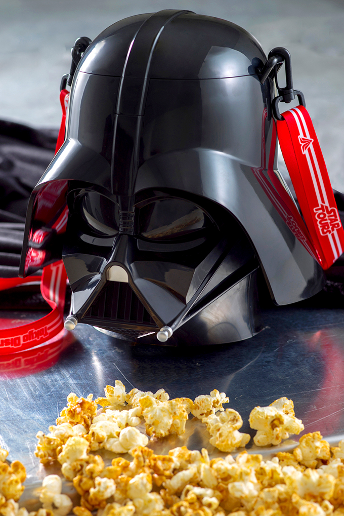 ダース・ベイダーのポップコーンバケットも☆ 「スター・ウォーズ」の