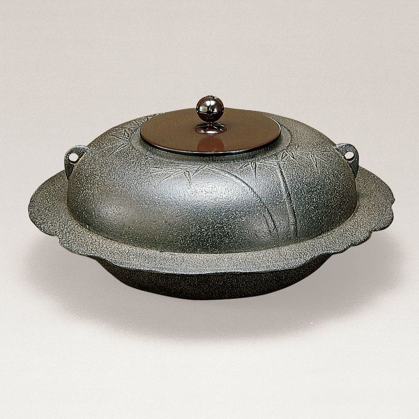 透木釜（すきぎがま） | 千年の香り 千紀園