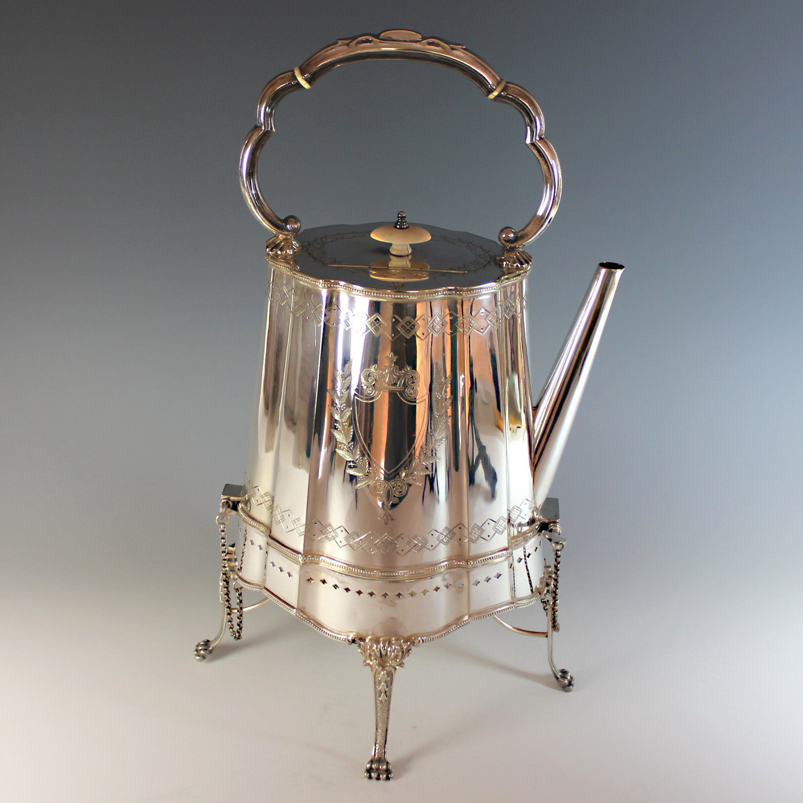 激レア】サモワール 湯沸かし器 1981年製 サモワールと呼ばれるロシア