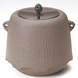 通販販売【茶道具】 尻張釜 老松地紋 *菊地政光* 風炉用*[kmh90306