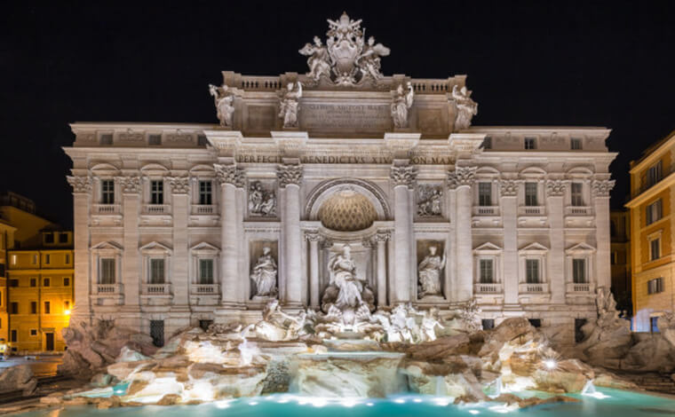 トレヴィの泉【コインを投げると願いが叶うローマ定番の観光地】 - せ