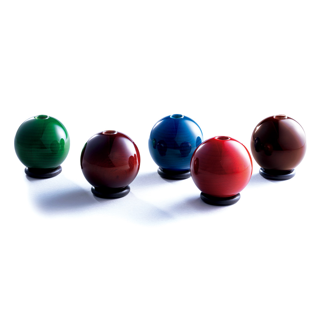 稀代の日本画家にして挿絵師、北村さゆりの32年の軌跡。故郷藤枝で個展