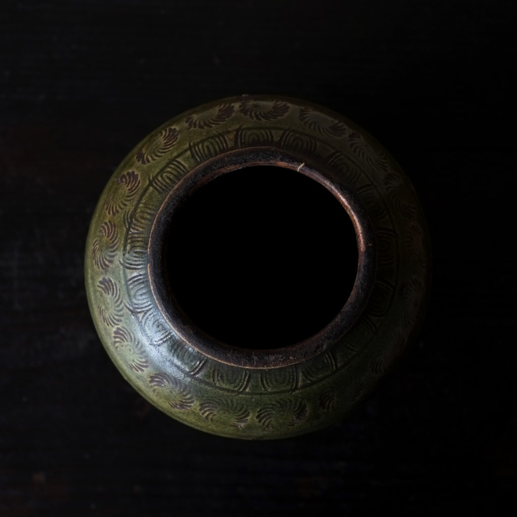 瀬戸 ルス織部 印花文壺 | 骨董と詩学 Antique & Poetics | 蛇韻律