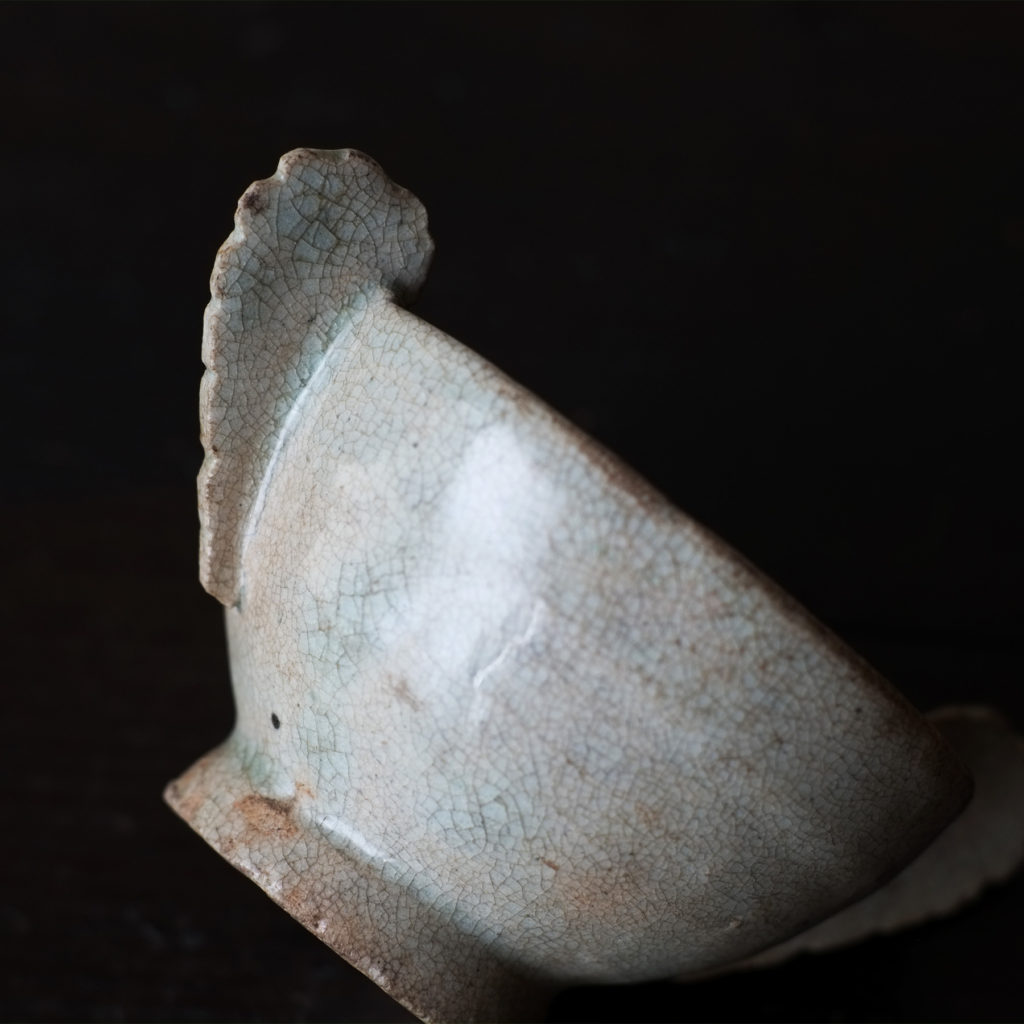 李氏朝鮮 白磁耳盃 | 骨董と詩学 Antique & Poetics | 蛇韻律