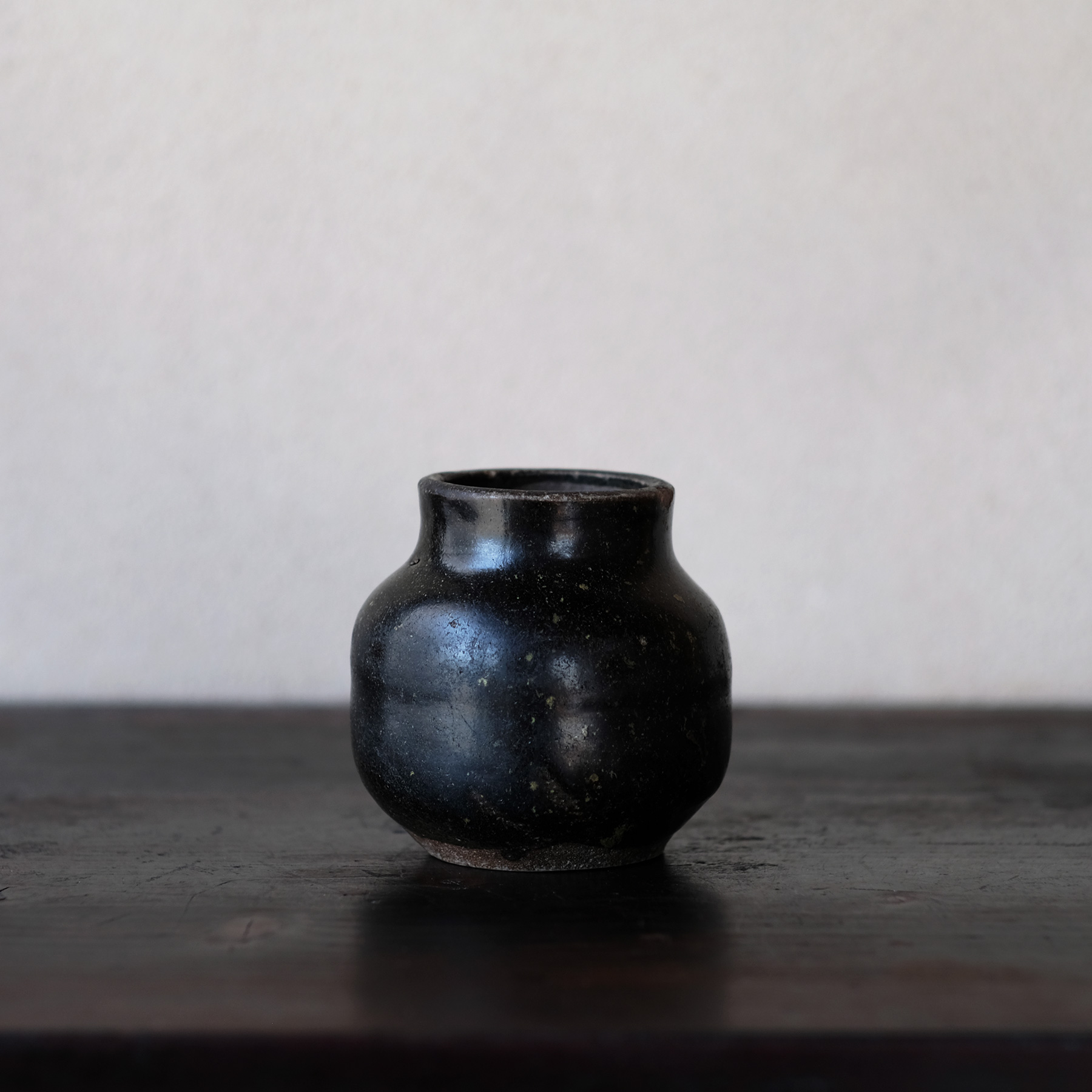 黒唐津 茶入 | 骨董と詩学 Antique & Poetics | 蛇韻律