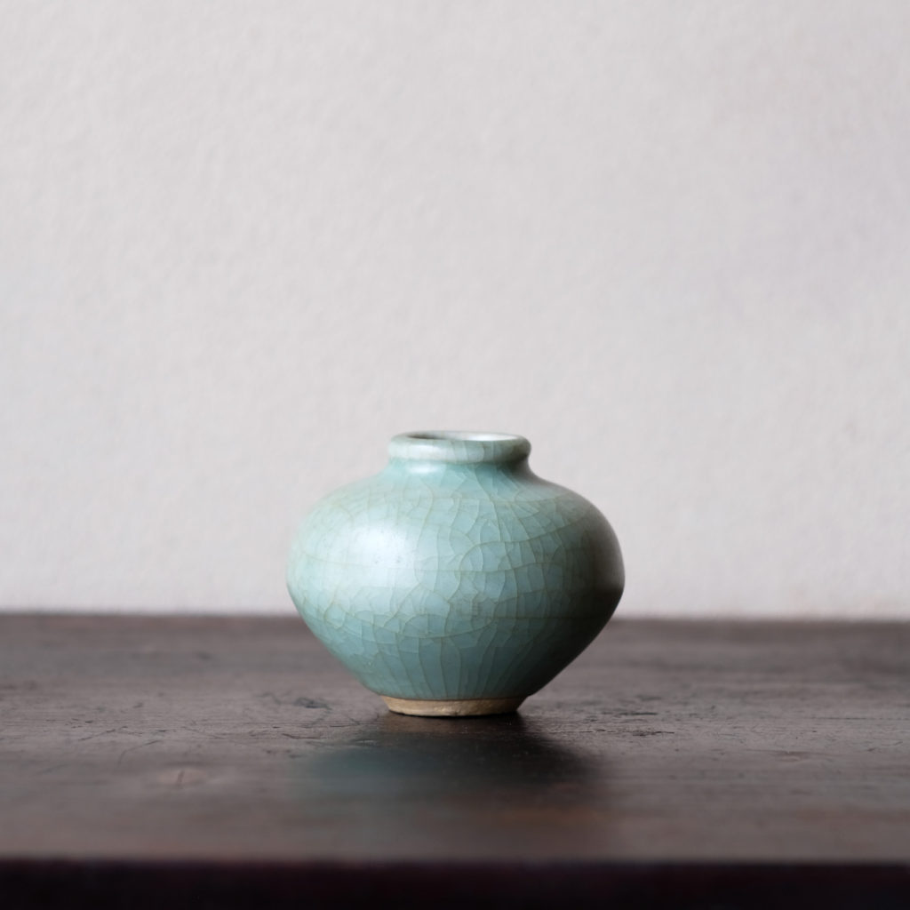 元朝 龍泉窯 青磁小壺 | 骨董と詩学 Antique & Poetics | 蛇韻律