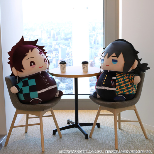 鬼滅の刃」炭治郎と義勇が“約65センチ”のビッグなぬいぐるみに