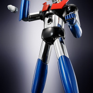 マジンガーZのボディが輝く！メッキ仕上げされた限定版フィギュアが
