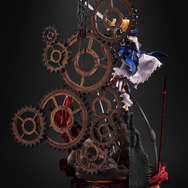 Fate/stay night」15周年フィギュアが圧倒的存在感！ 武内崇監修で