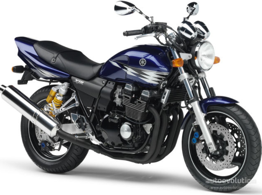 YAMAHA XJR 400R (1996-2002) Specs, Performance & Photos