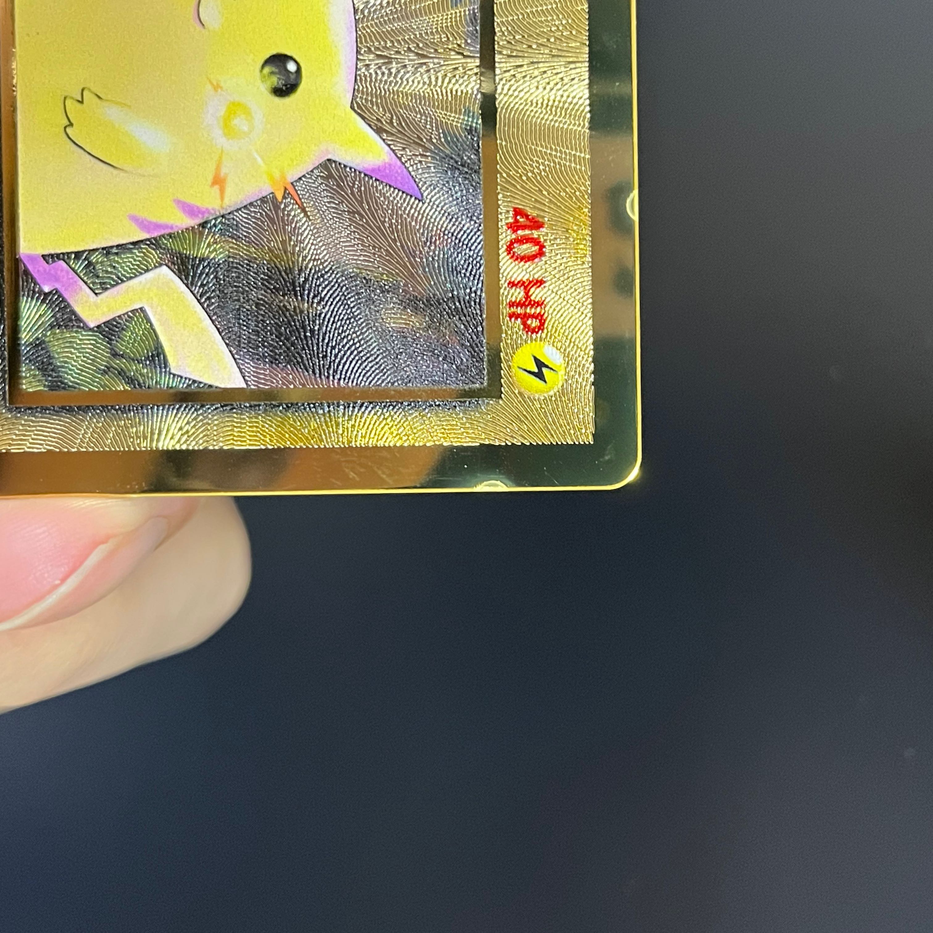 ポケモンカードピカチュウ海外版メタルカード 1枚の通販 ジミン