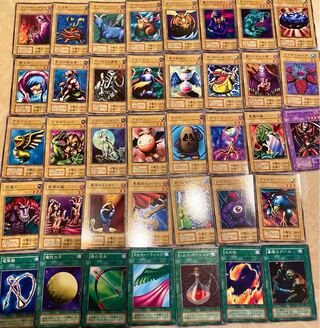 遊戯王 初期 まとめ売り 約500枚 おまけ付き 遊戯王 初期 まとめ売り