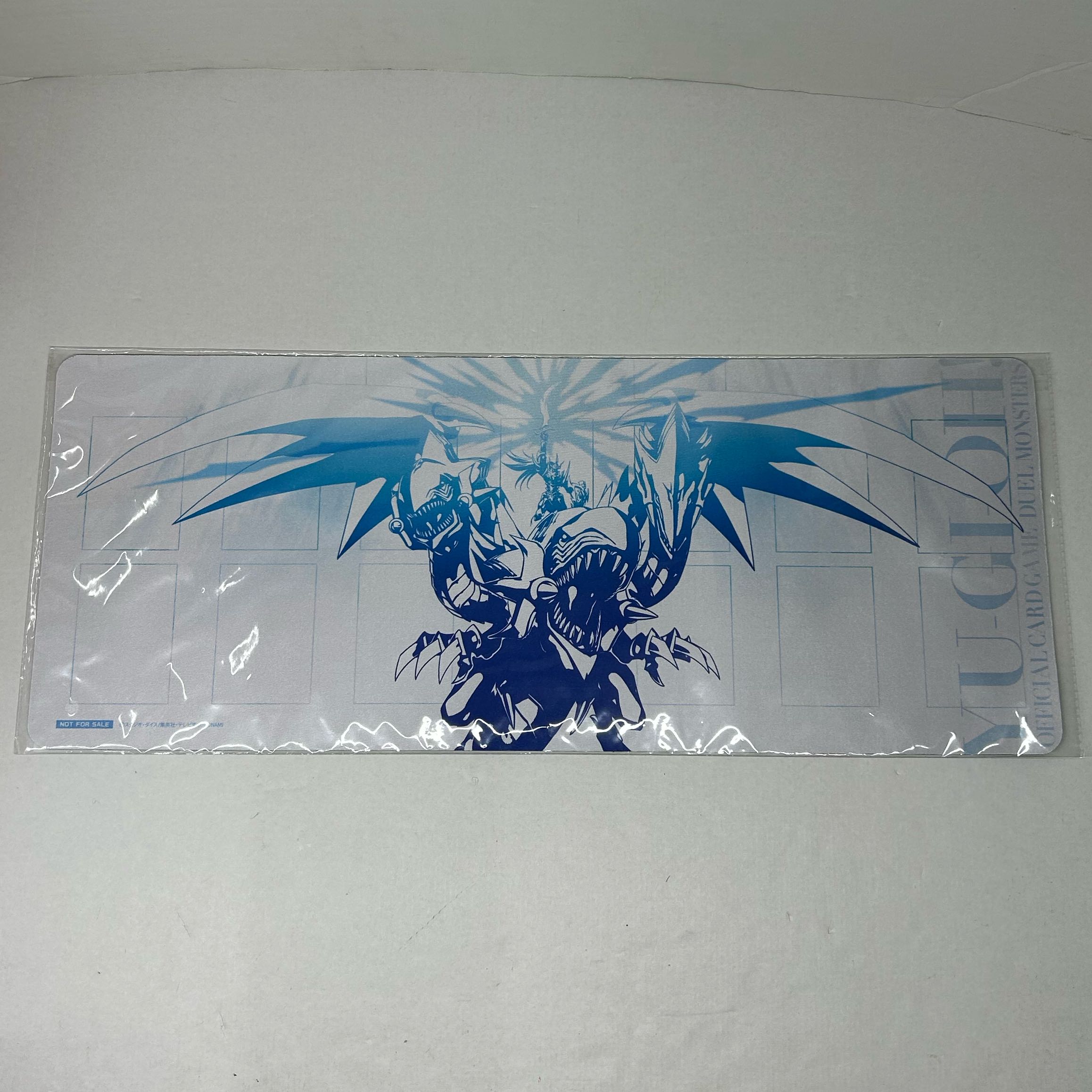 未開封〕束ねられし力 スリーブ&プレイマットセット【37-1031-03M5】 1