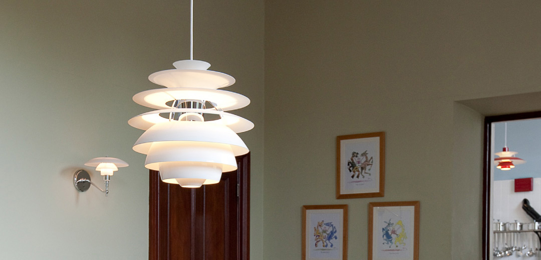 ザ・コンランショップ＞Dark is the Night, but Bright is the Light