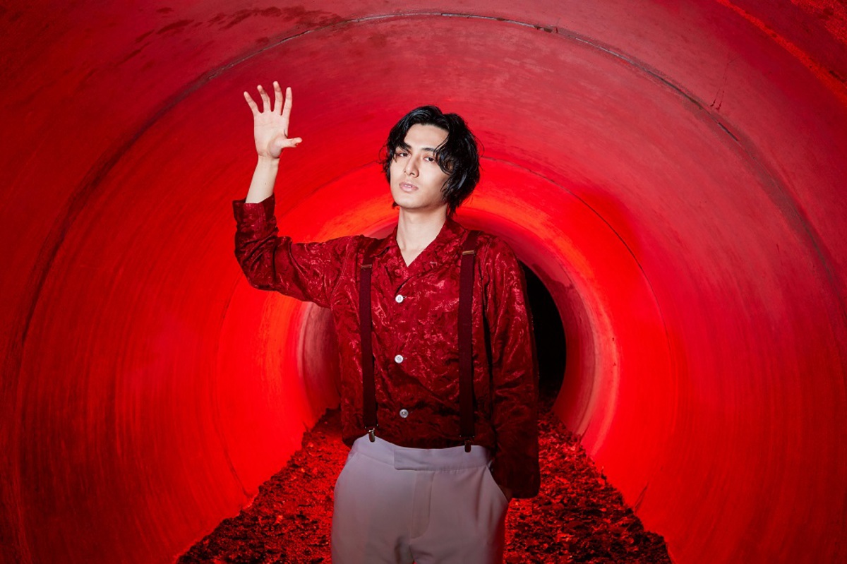 藤井風 花カラビナ レッド Hana - YouTube