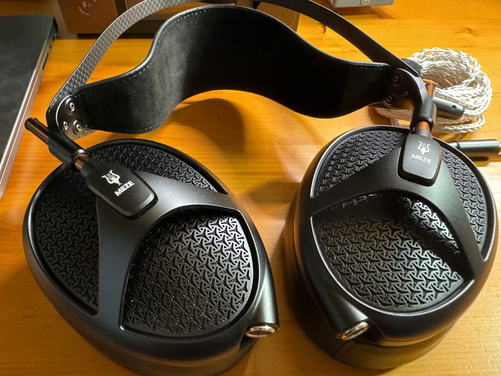 Meze Audio EMPYREAN JET BLACK [MEMP-JB-J] 買取価格｜フジヤエービック