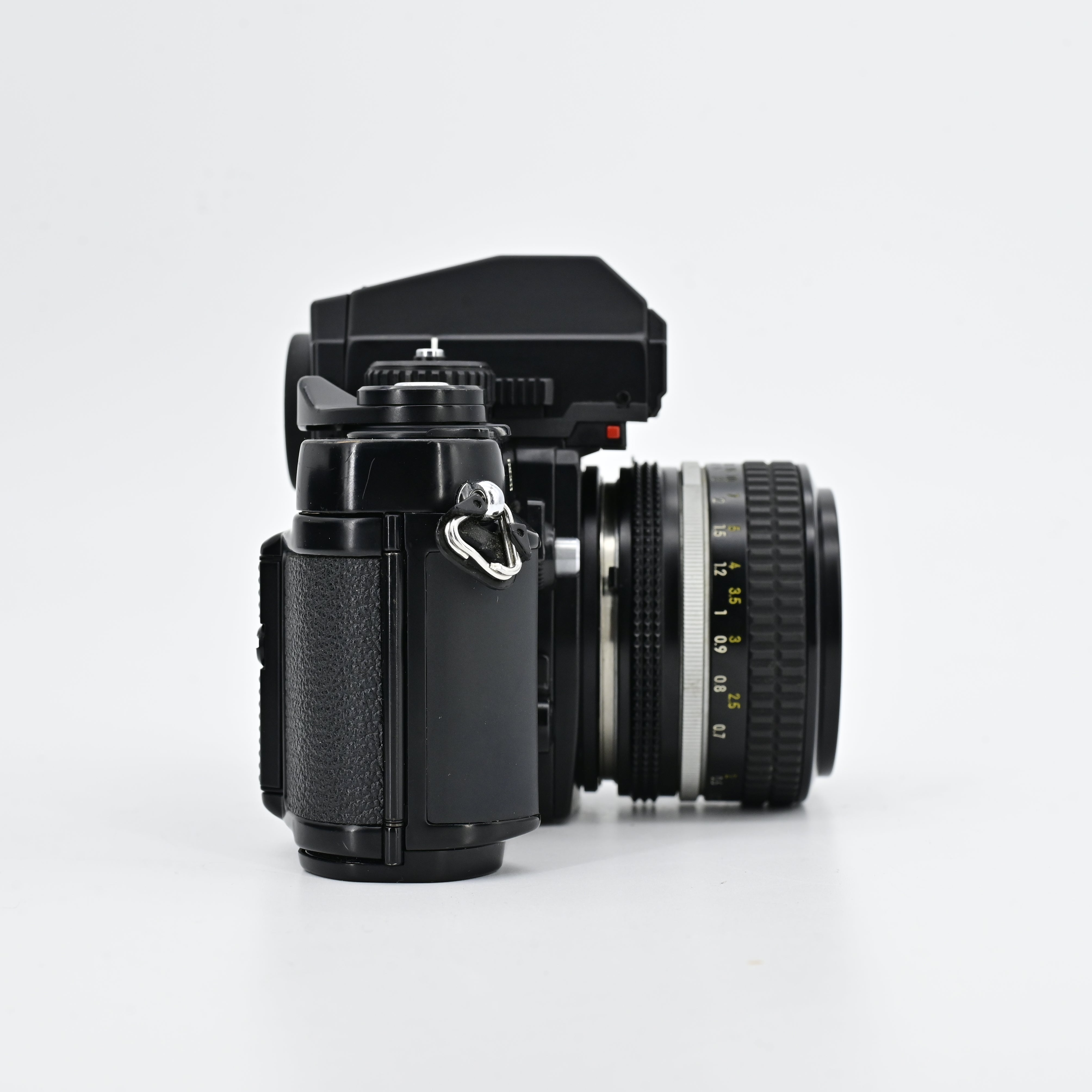 Nikon F3 HP + Nikkor 50/1.4 Lens – SHOWA