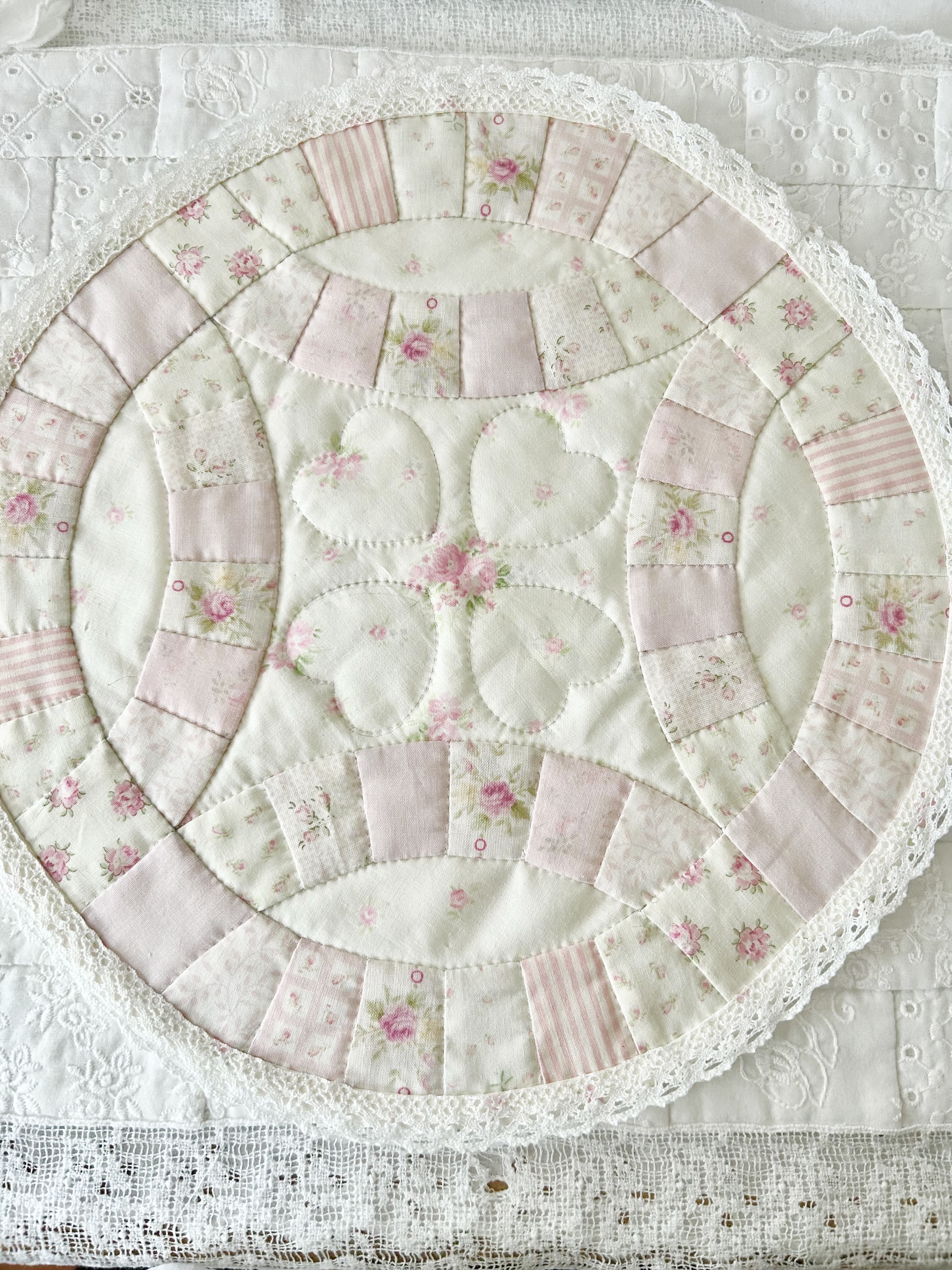 フラワーバスケット｜末富 美知江が主宰するパッチワークキルト専門店