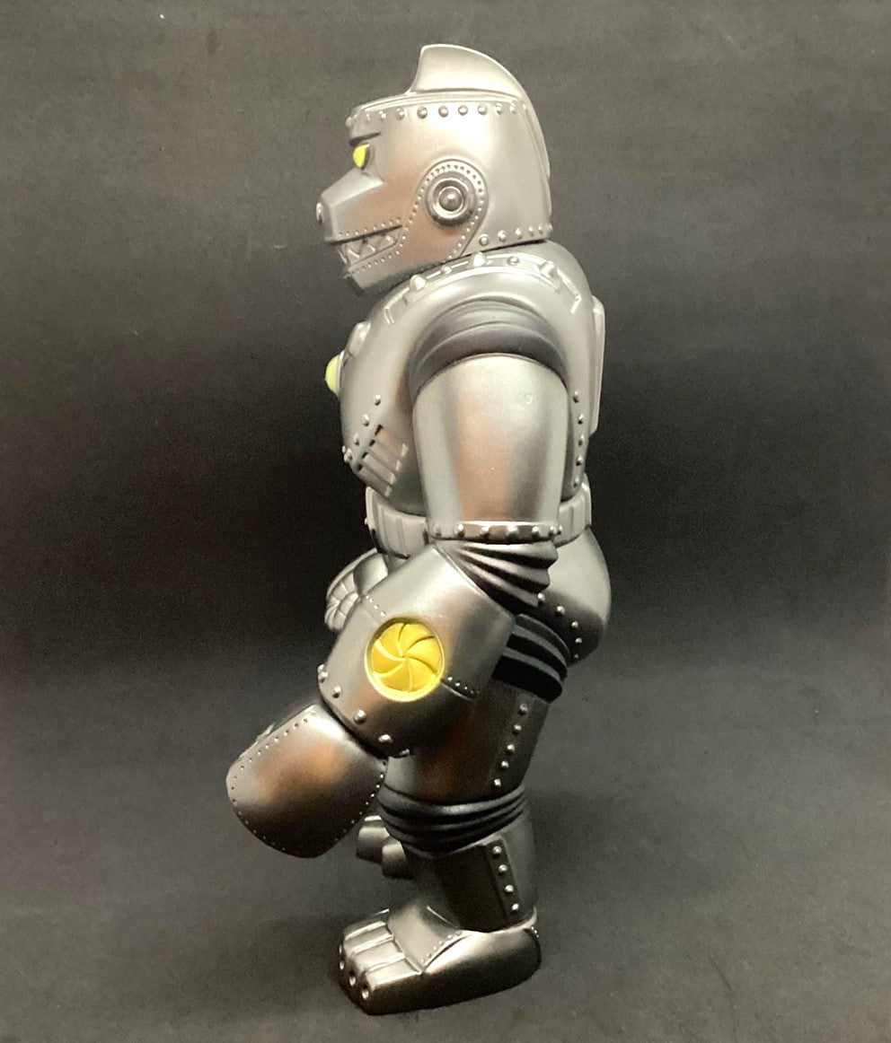 寒明けのSofvi ― 如月】メカジャイアントゴリラ MGG450 ガンメタリック