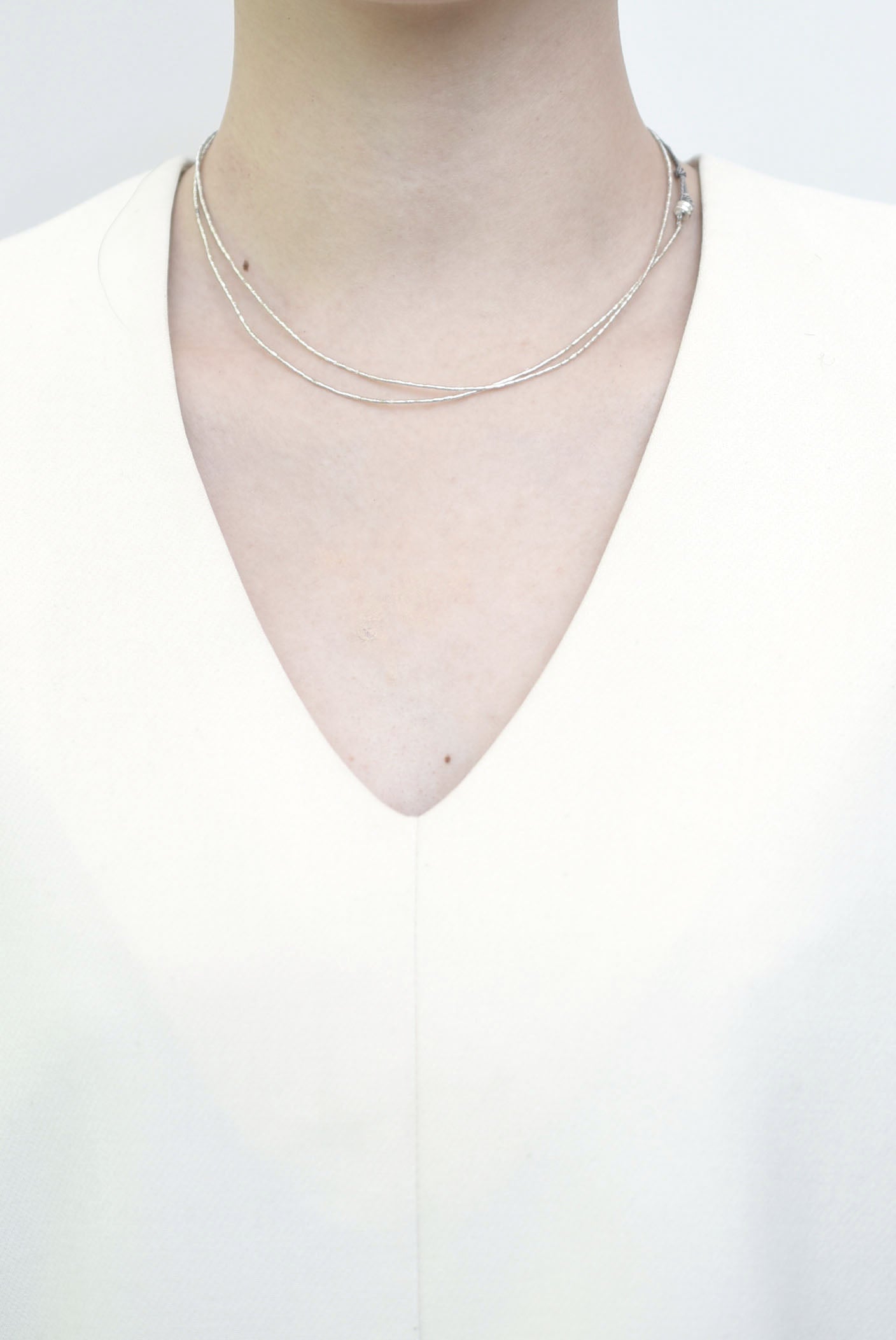 karen silver long necklace – monshiro official web site