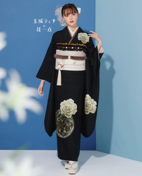 玉城ティナ×紅一点 振袖FI-13｜振袖ネットレンタル